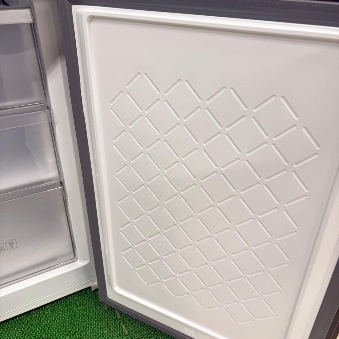 625 ブラックカラー　2025年製　未使用品　冷蔵庫　小型　大型　200L弱