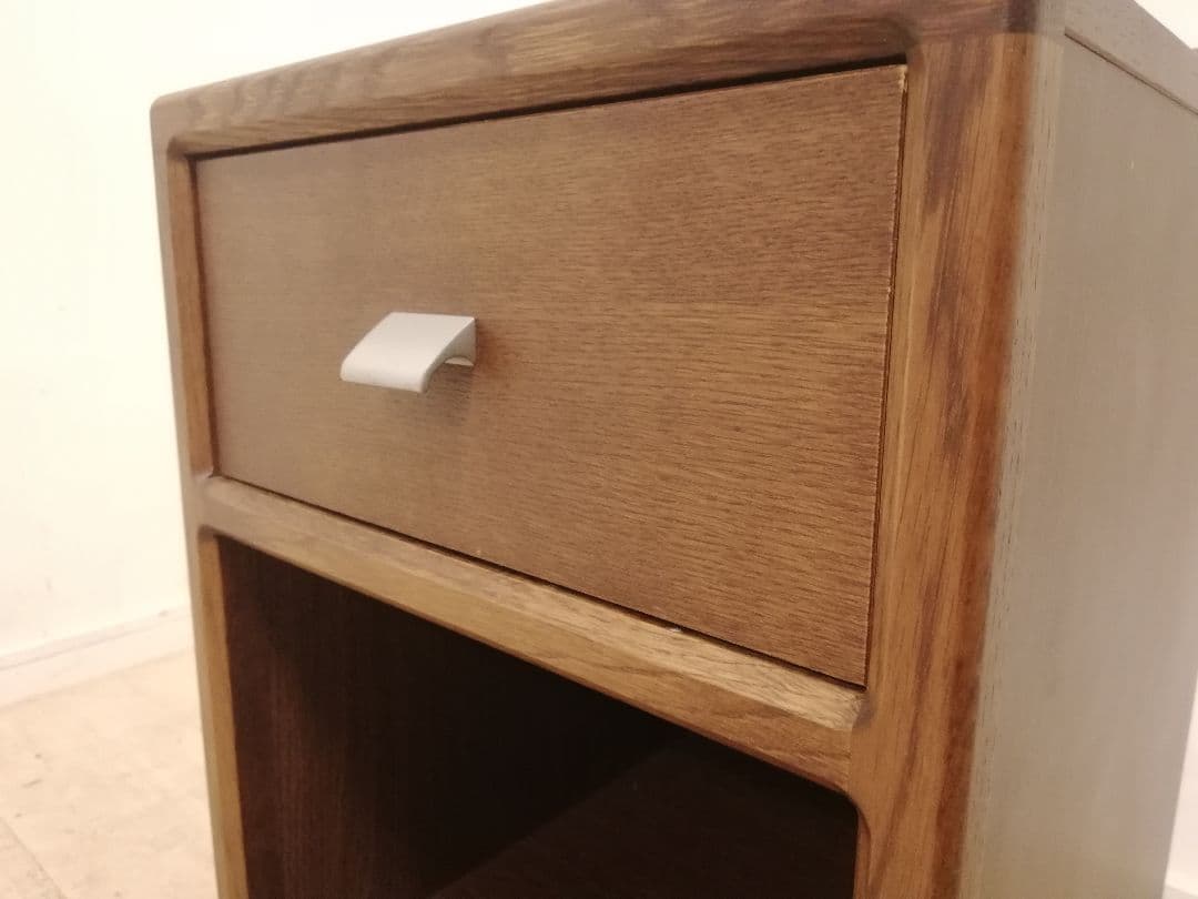 美品 カリモク家具 モダン ナイトテーブル モカブラウン AU8450