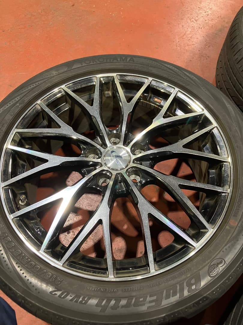 ② レオニスMX 18インチ　7J PCD114.3 2本