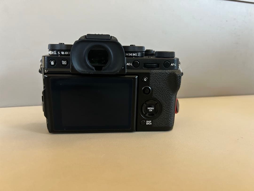 値下げ　FUJIFILM X-T3 ミラーレスカメラ 純正バッテリー2個