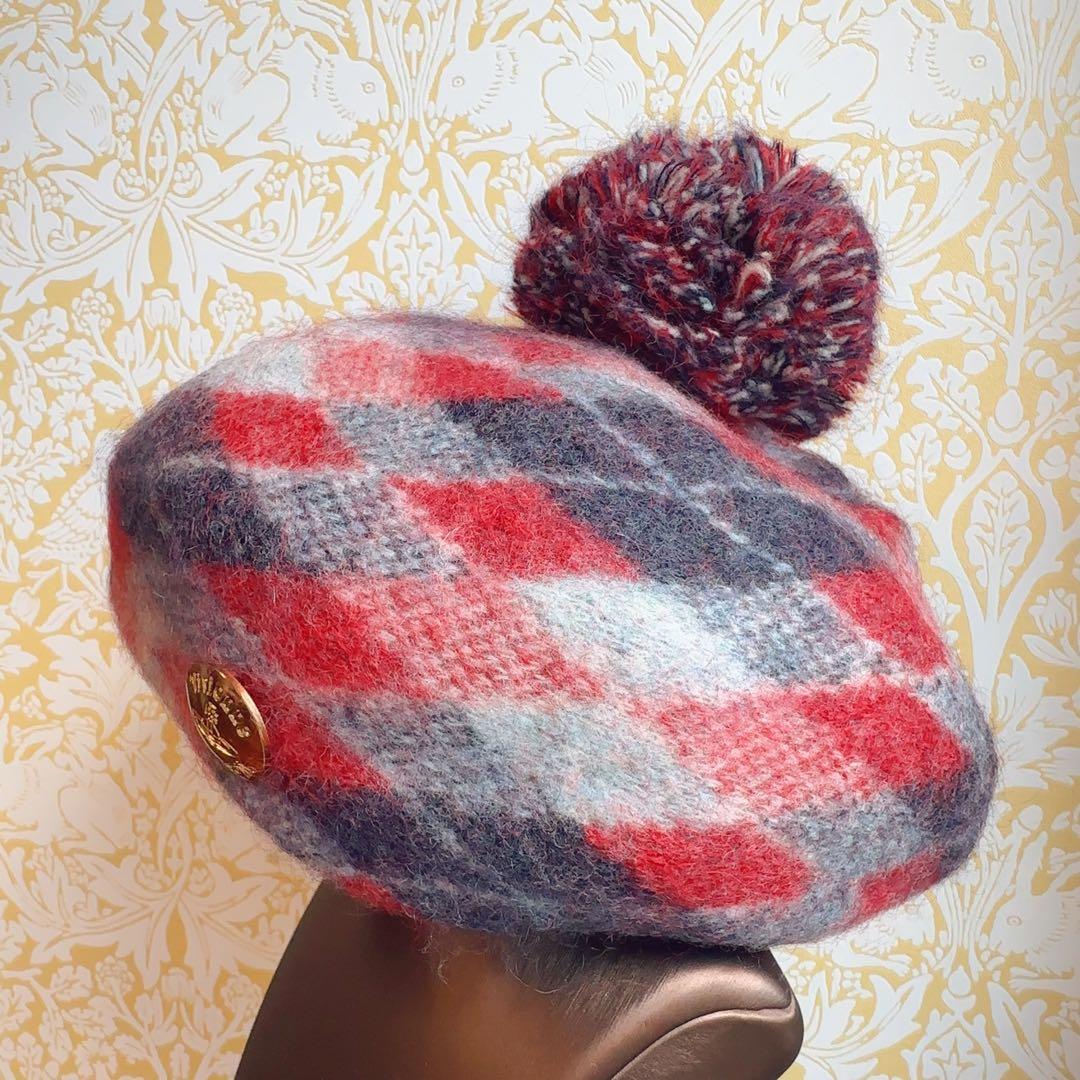 廃盤新品ヴィヴィアンウエストウッド　ポンポン付き　アーガイル柄　モヘアベレー帽