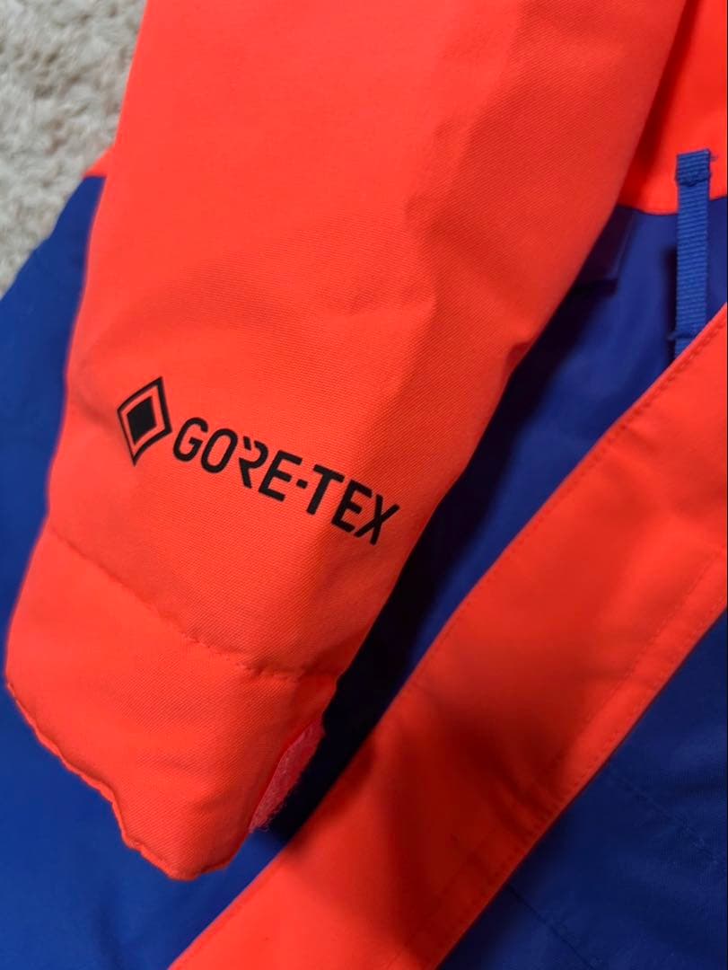 【極美品】BURTON 子ども用 スノーボードウェア GORE-TEX 100