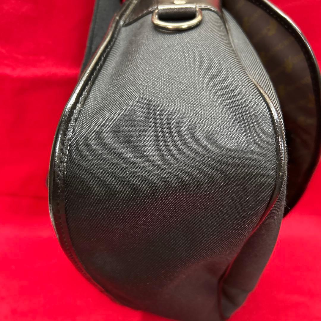 ⭕️美品⭕️ハンティングワールド●ショルダーバッグ