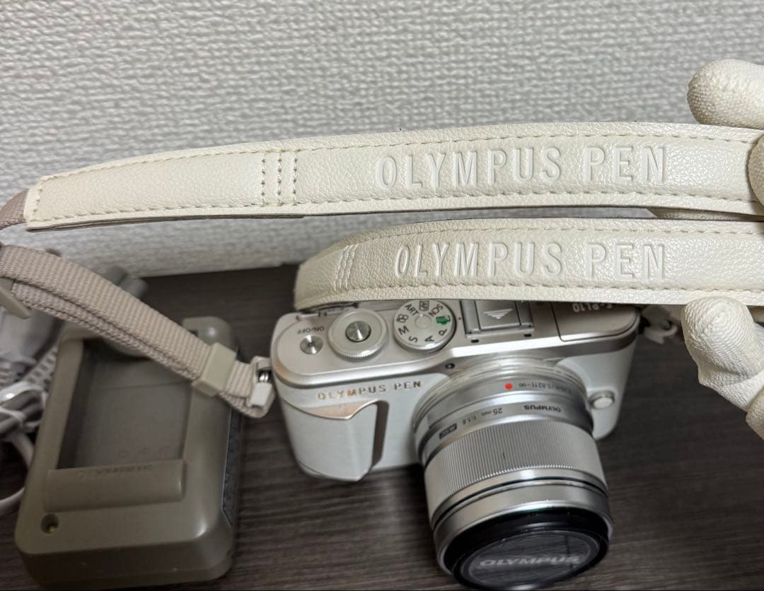 【動作確認済】 OLYMPUS PEN E-PL10 ミラーレス一眼 ホワイト