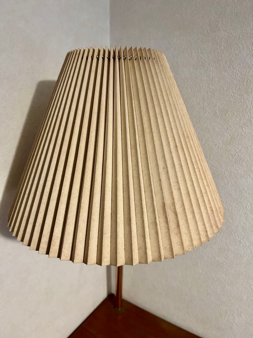 木製サイドテーブル 引き出し付き