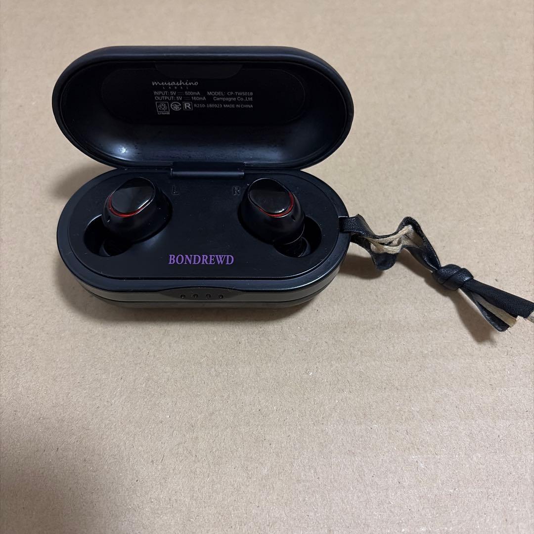 完全受注生産 メイドインアビス ボンドルド ボイス入り ワイヤレスイヤホン