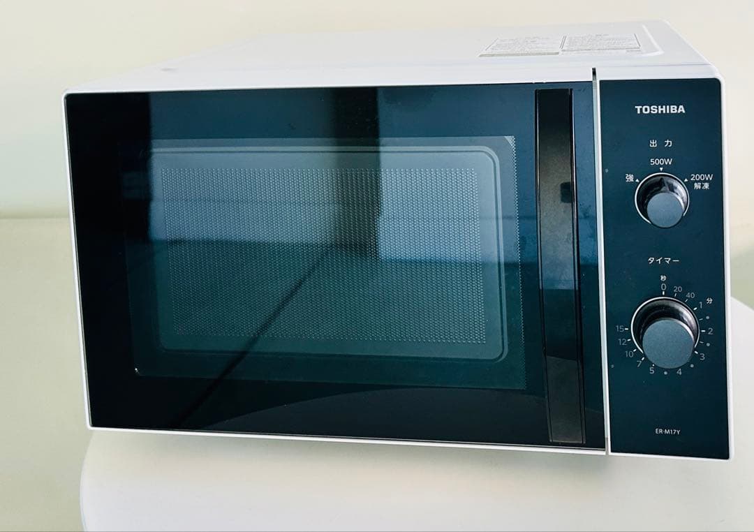 美品✨2025年製 東芝 電子レンジ ER-M17Y(W) 17L フラット 白