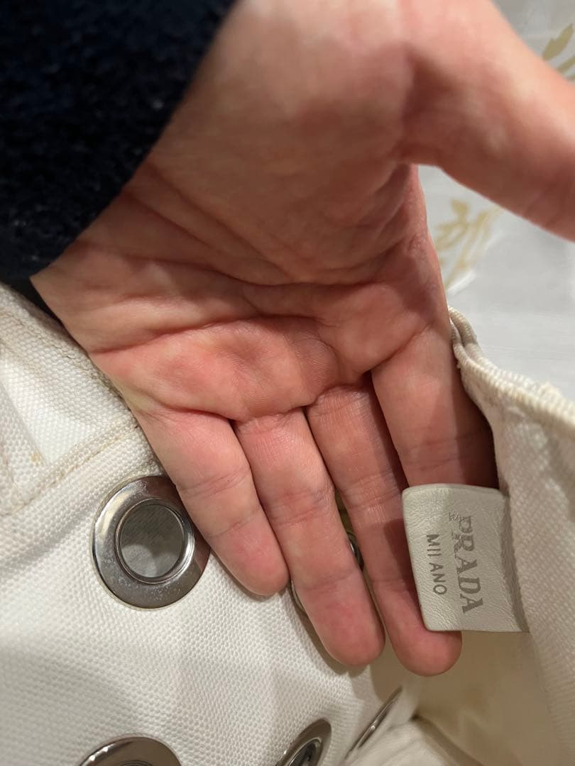 【まりあ】 PRADA プラダ ホワイト カナパ ハンドバッグ