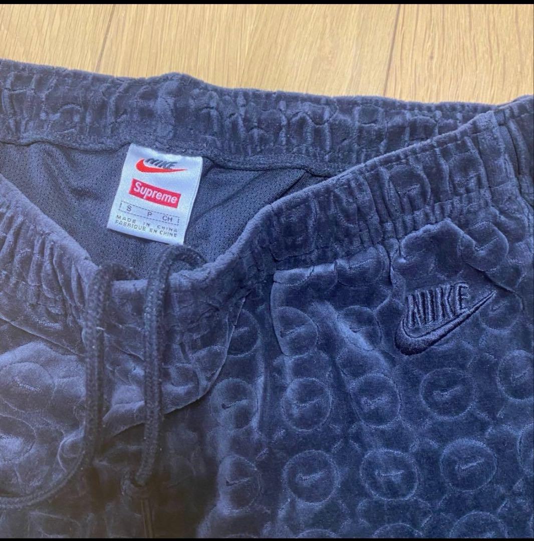 Supreme Nike Velour セットアップ