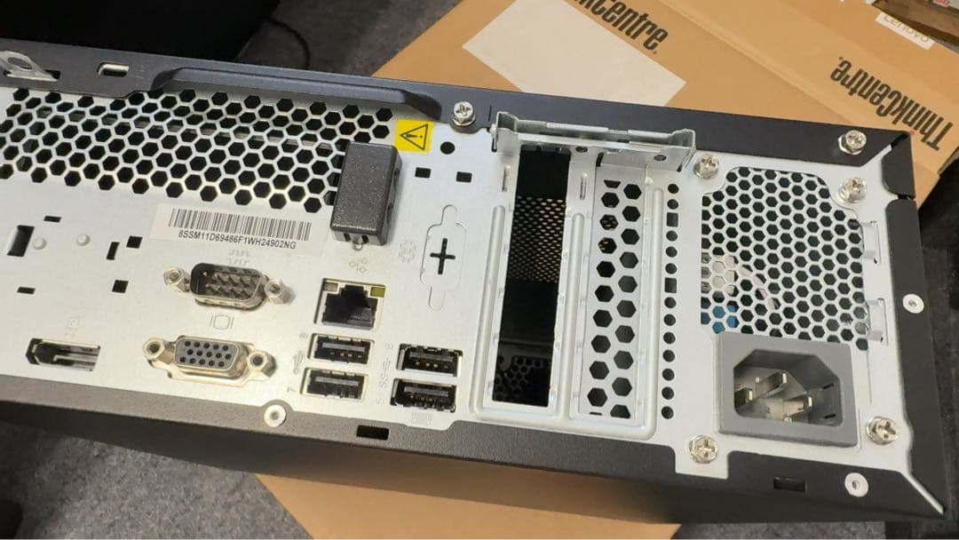 Windowsデスクトップ Lenovo ThinkCentre Neo 50s Small Gen 3