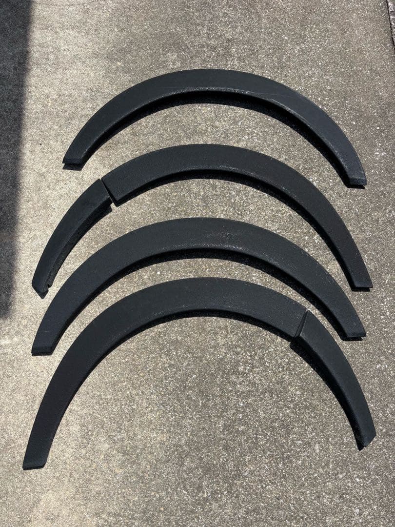 エセックス　CRS　200 系ハイエース　オーバーフェンダー　25mm