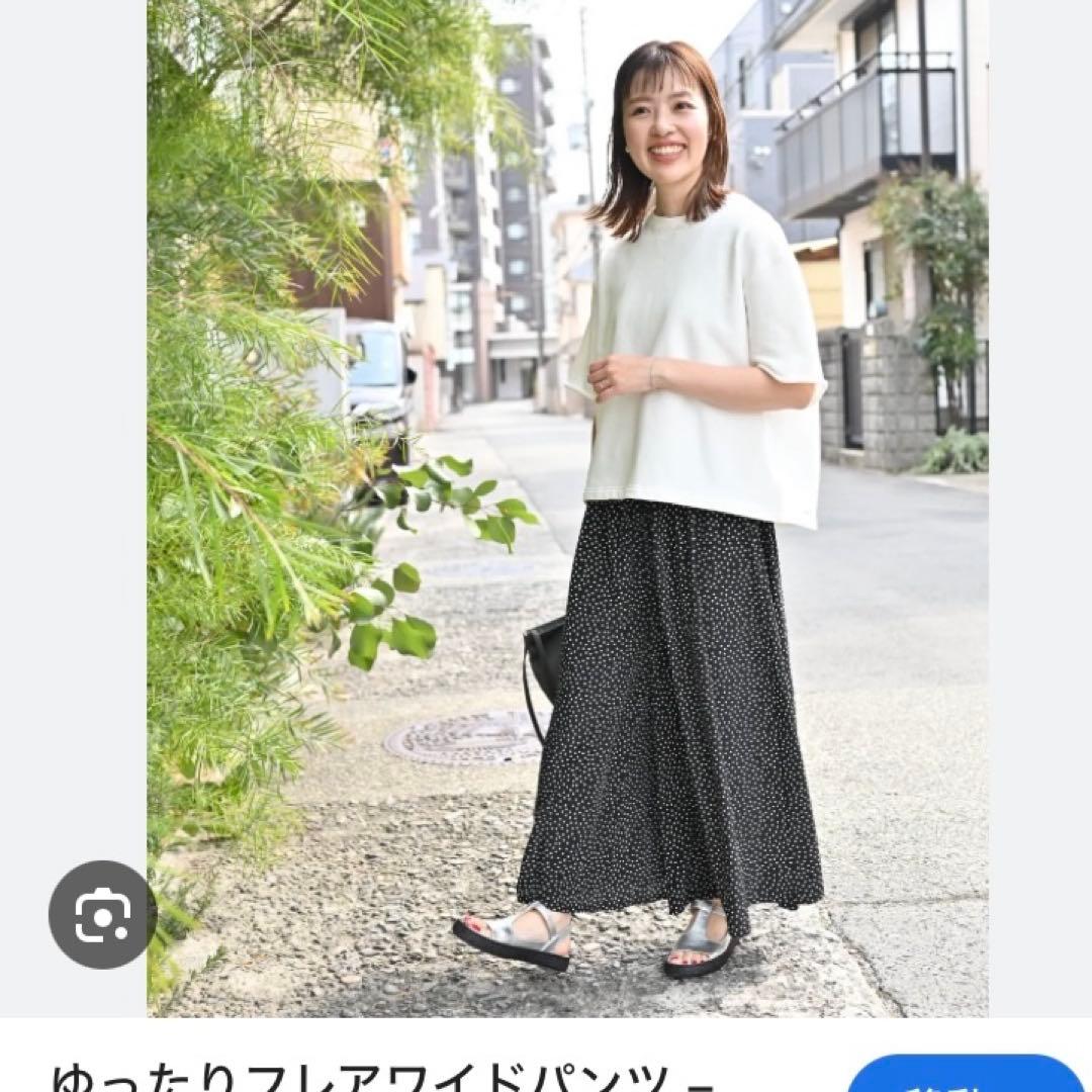 our ゆったりフレアワイドパンツ ドット柄