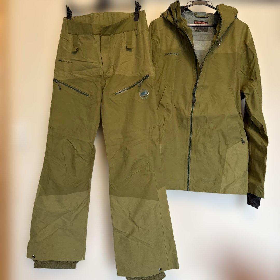 MAMMUT スキーウェア ジャケットとパンツセット