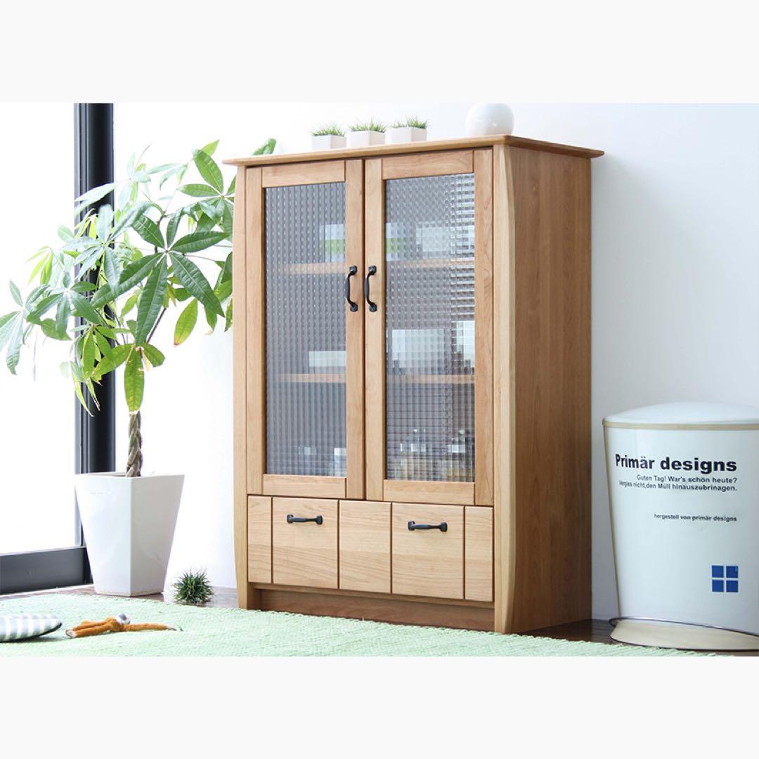 ナチュラルウッド ガラス扉付きキャビネット