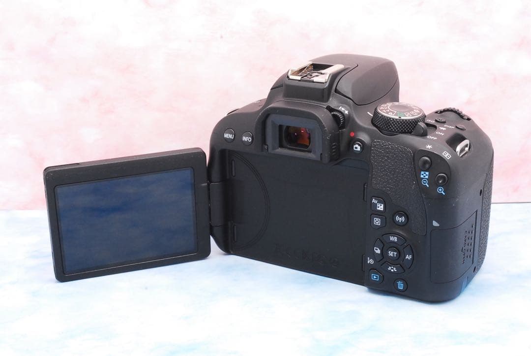 キャノン Canon kiss X9i⭐︎一眼レフカメラ⭐︎超望遠レンズ付