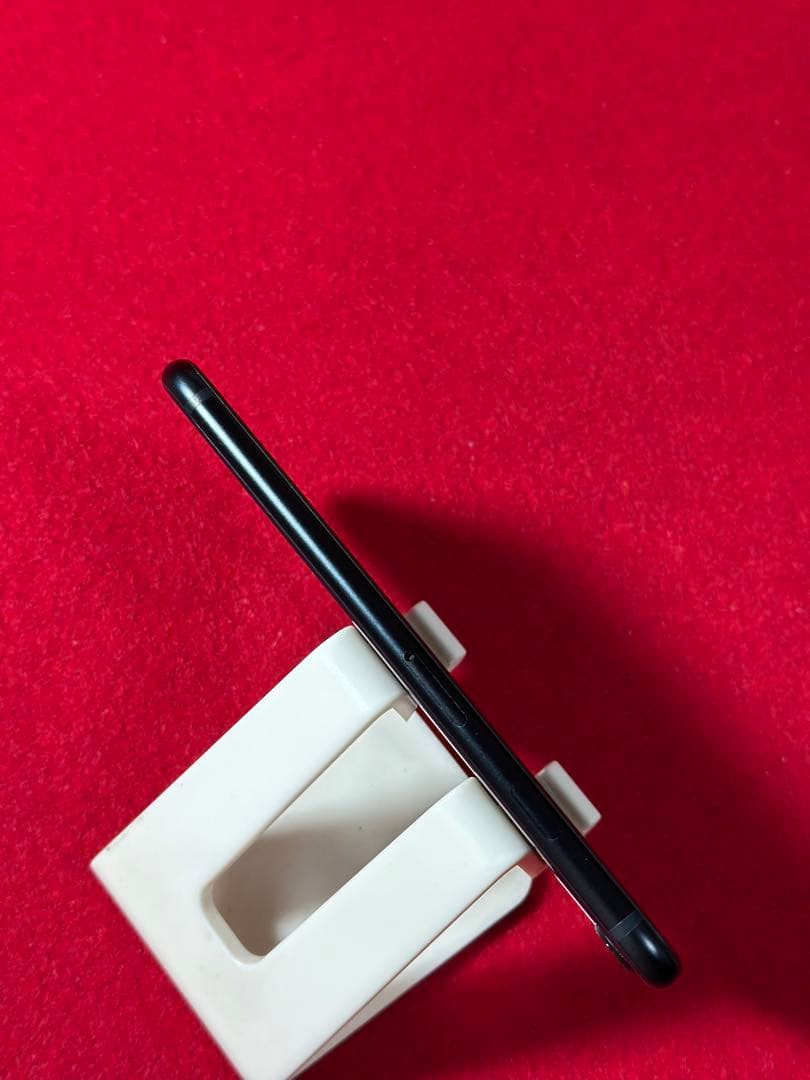 【7591】iPhone SE3第3世代ミッドナイト 64GB simフリー