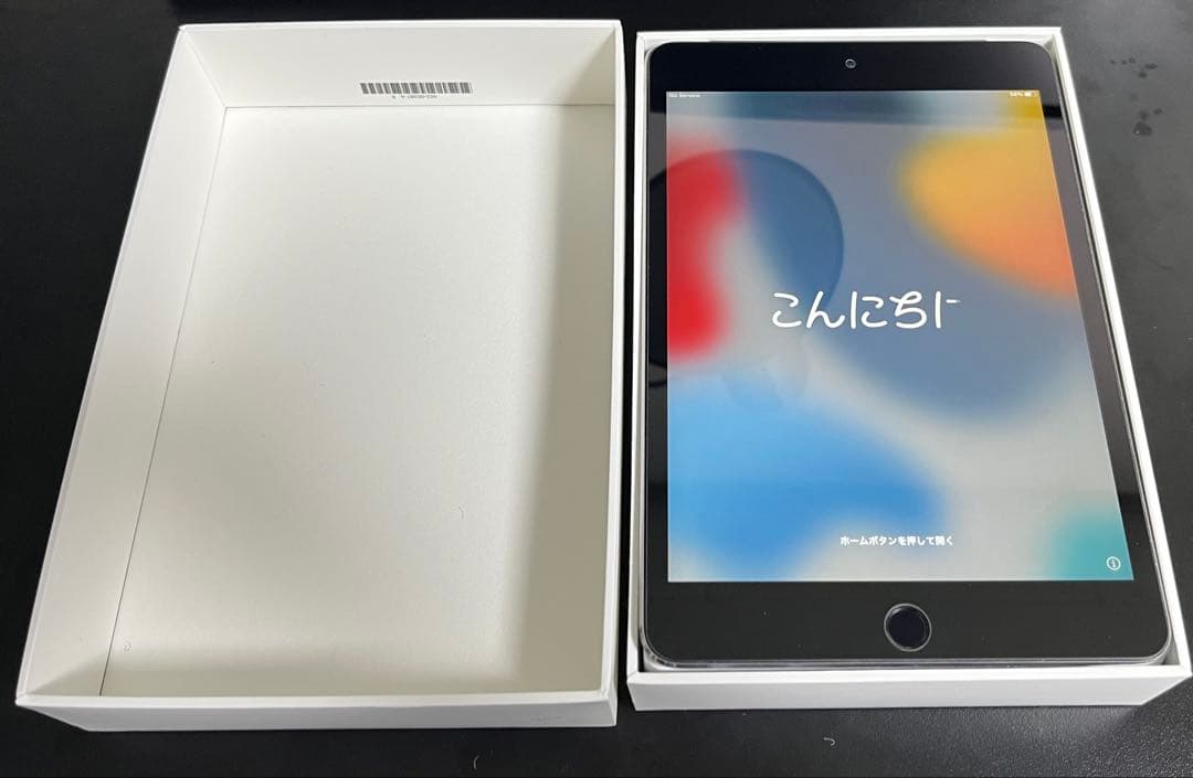 【超美品】iPad mini 4 128GB 【SIMフリー版】