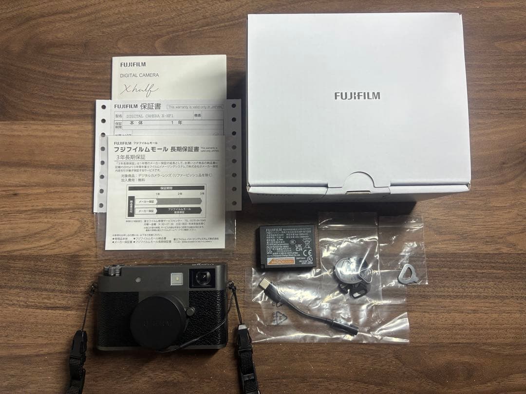 デジタルカメラ FUJIFILM x-half