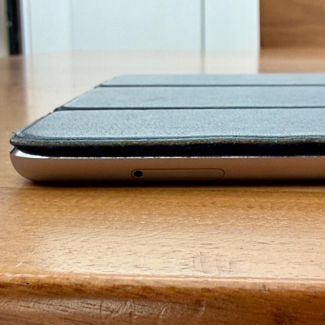 10.5インチiPad Pro Wi-Fi + Cellular 64GB