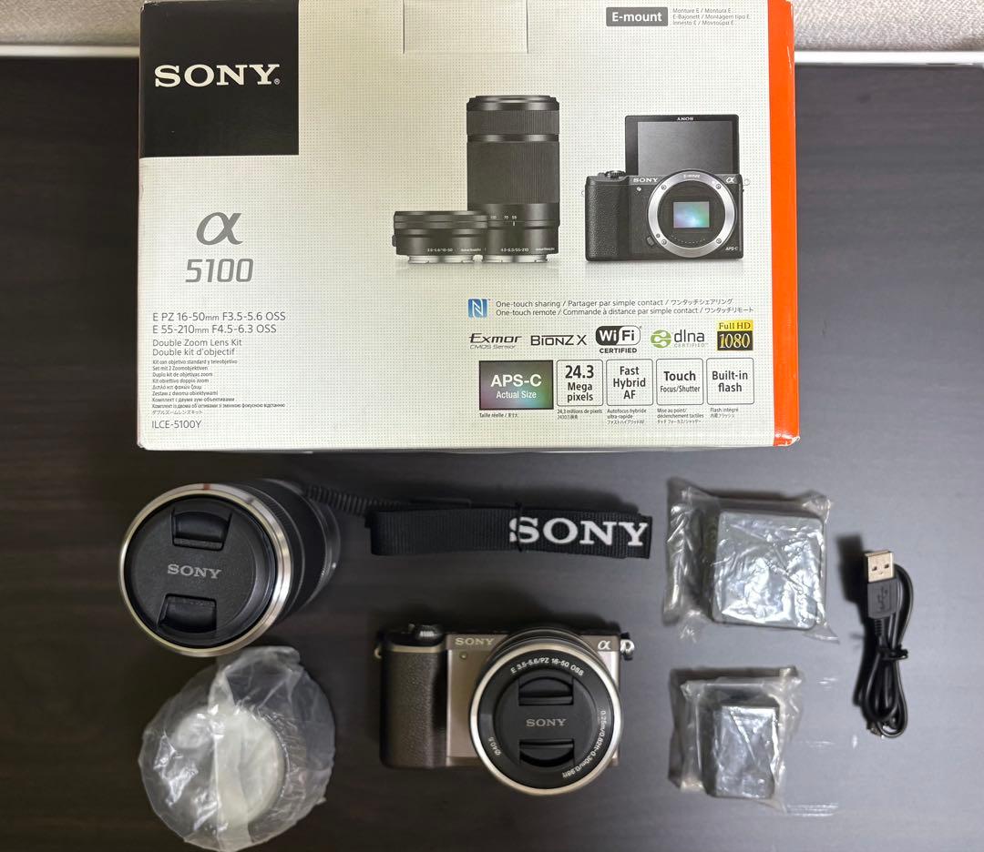 SONY α5100 ダブルズームレンズ デジタル一眼レフ 本体とレンズ