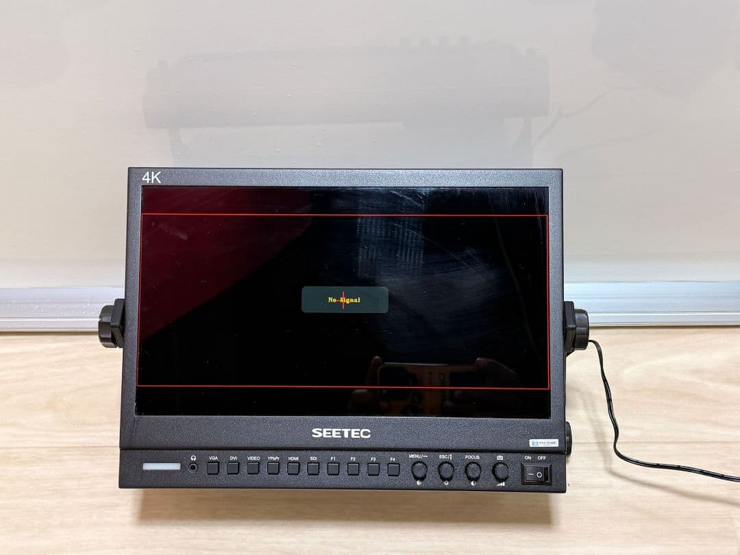 SEETEC 4K モニター 本体 新品 動作確認済み