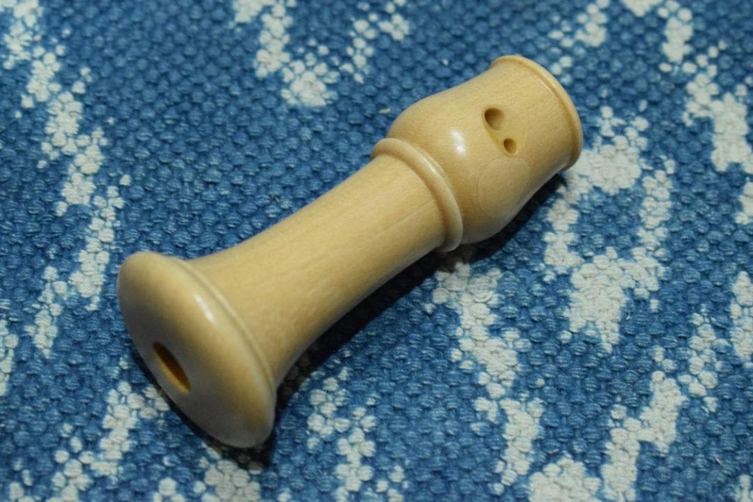 MOECK 2300 ロンド合奏用アルトリコーダー ケース付