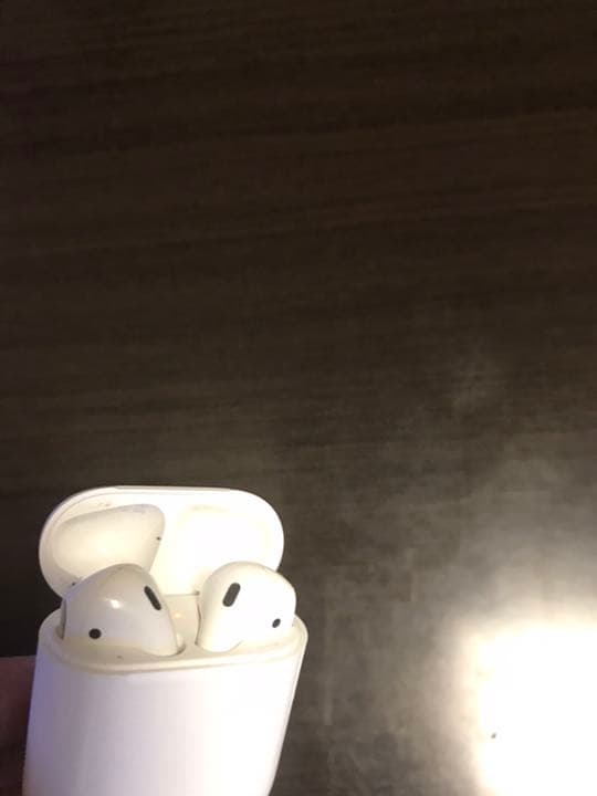 Bluetooth対応イヤホンAirPods（エアーポッズ）