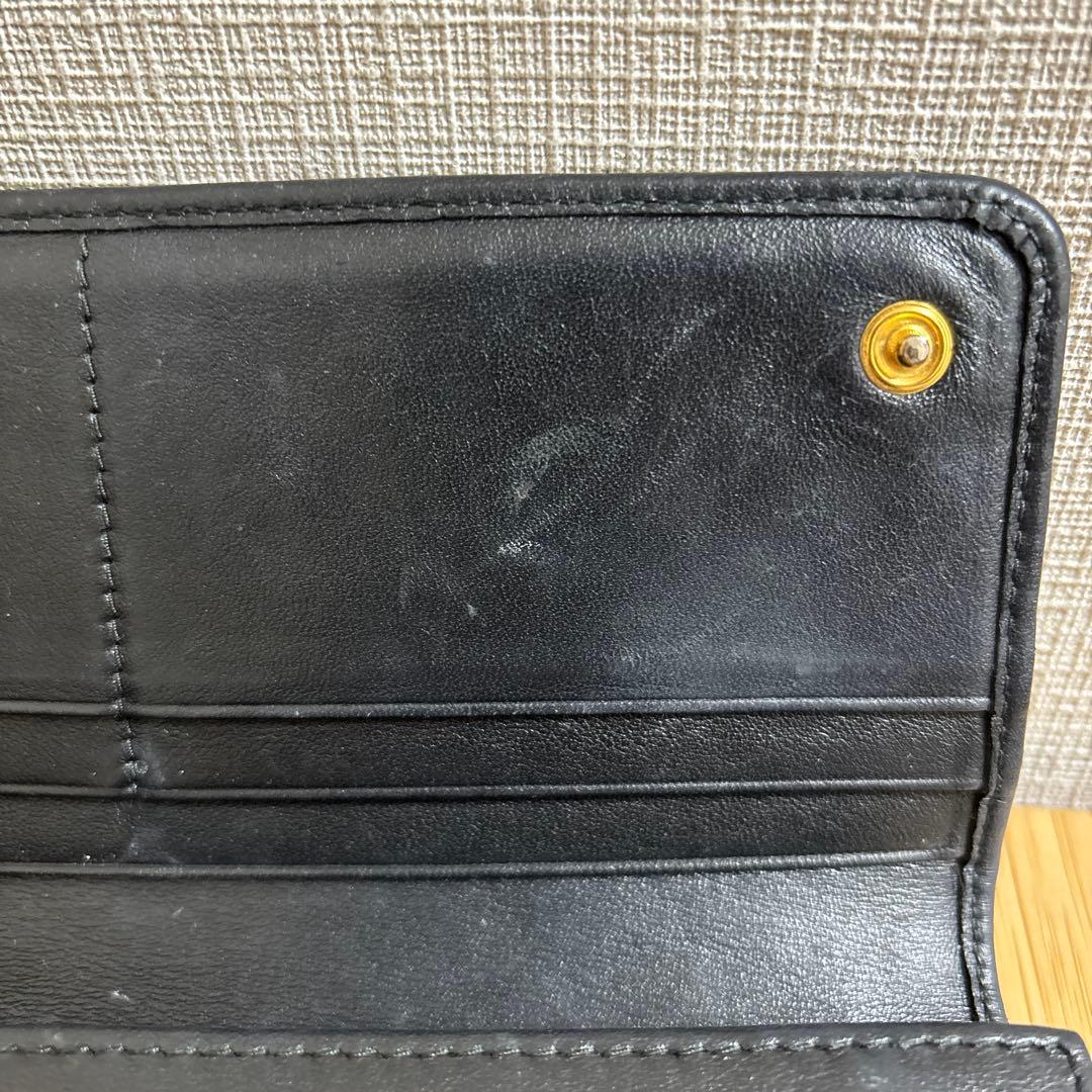 PRADA キルティング ブラック長財布
