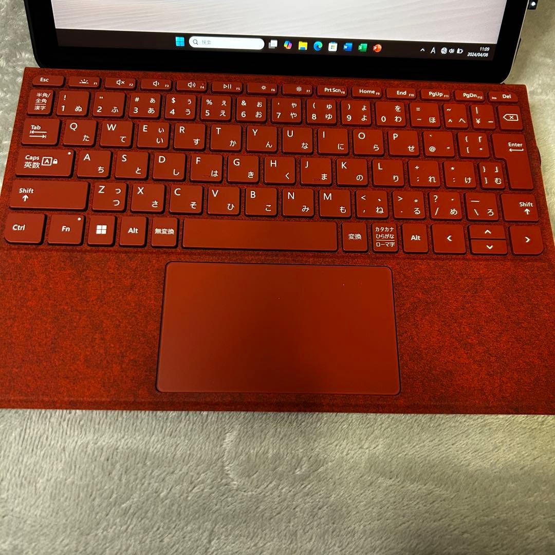 美品 Surface Go2 8GB/128GB Windows11 4425Y