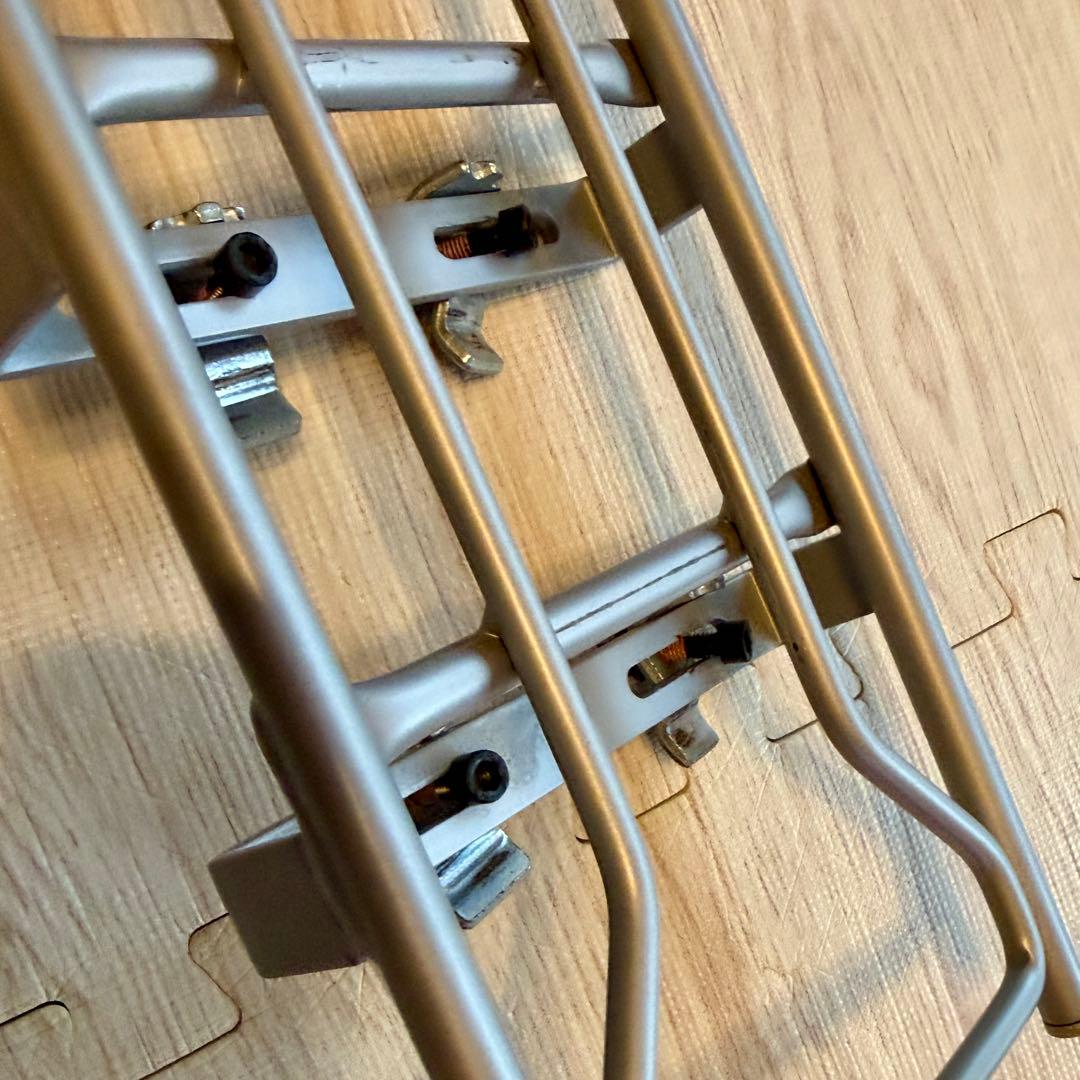 マ*ト様 Yepp Maxi Easyfit（イエップ)取付アダプター付マニュア