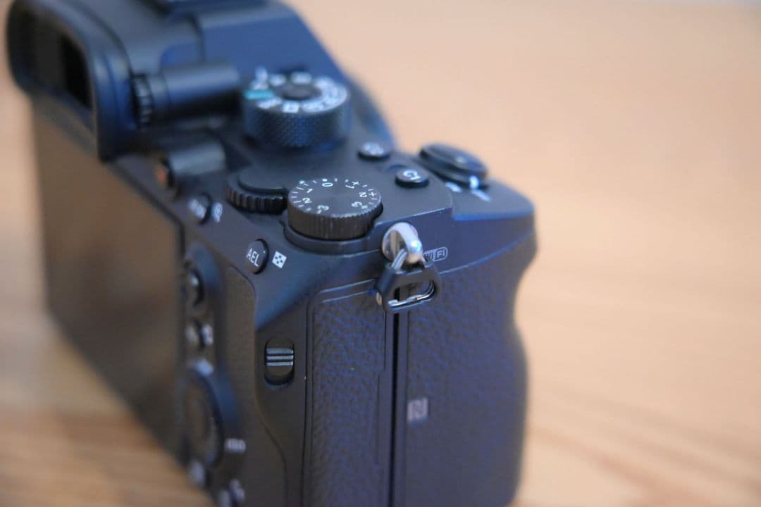 SONY a7R III ILCE-7RM3　ボディ　縦グリップ　バッテリー