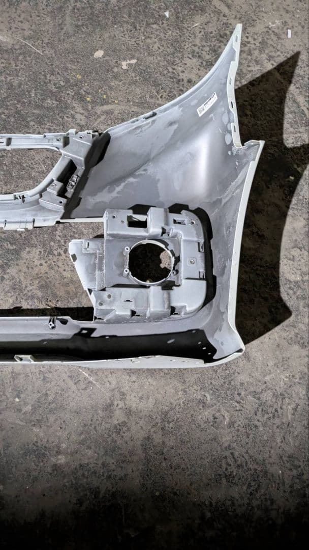 SUZUKI　スズキ　スペーシアカスタム　フロントバンパー　ホワイトパール