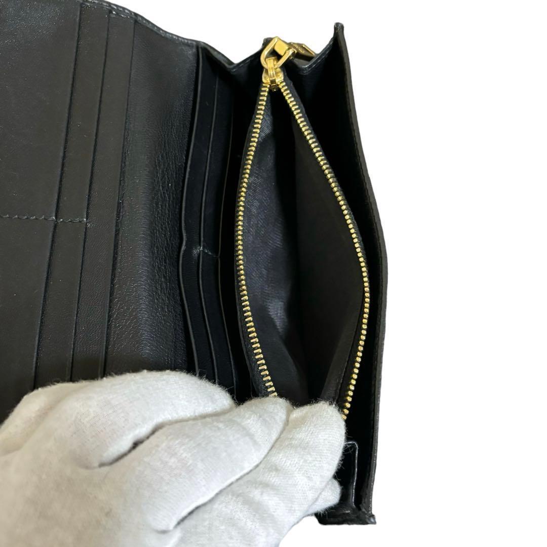 美品　希少　人気　プラダ　長財布　レザー　ブラック　アップリケ　顔　Wホック