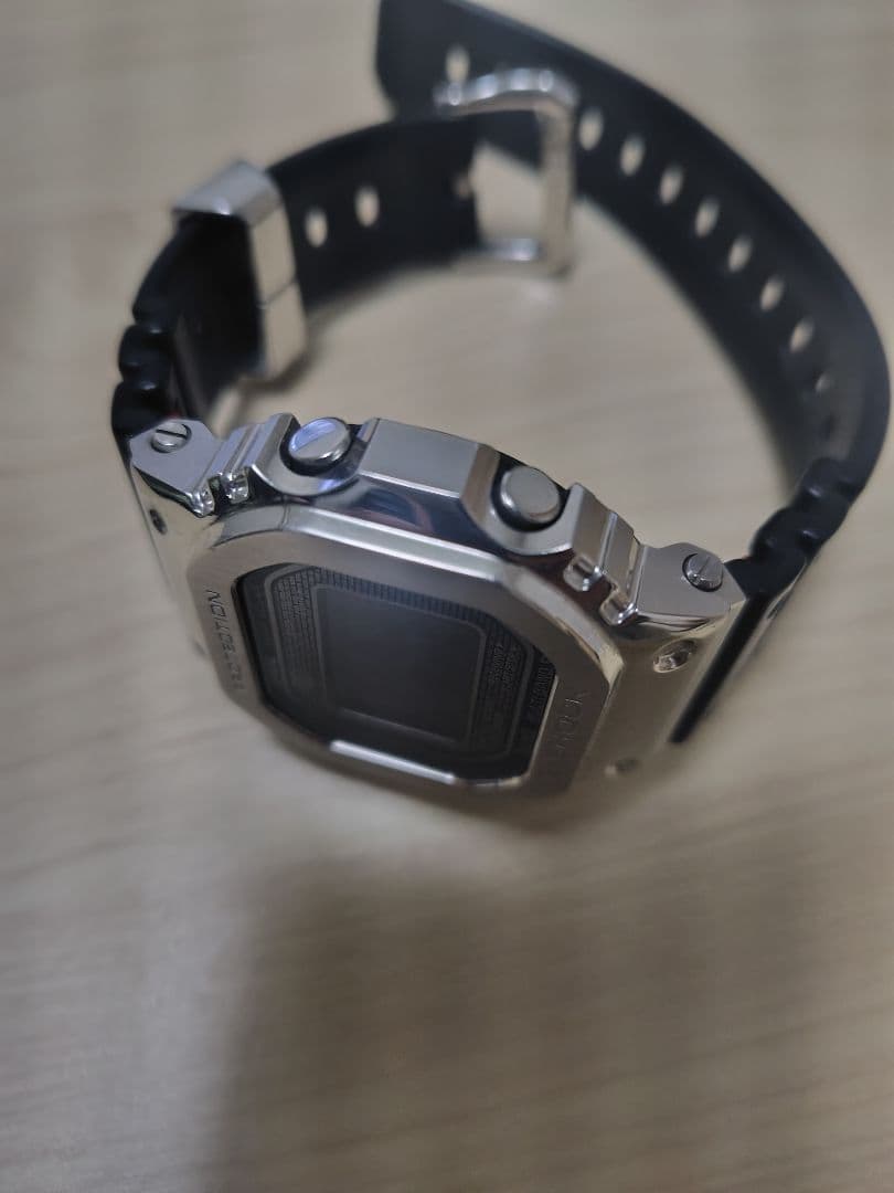 カシオGショック GMW-B5000-1JF