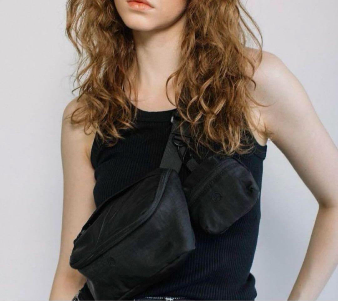 ぽ*あ様 【未使用タグあり】撥水ドッキングポシェットWCJ若槻千夏