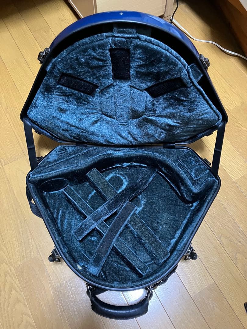 C.C.シャイニー ケース フレンチホルン ケース　ハードシェル ブルー