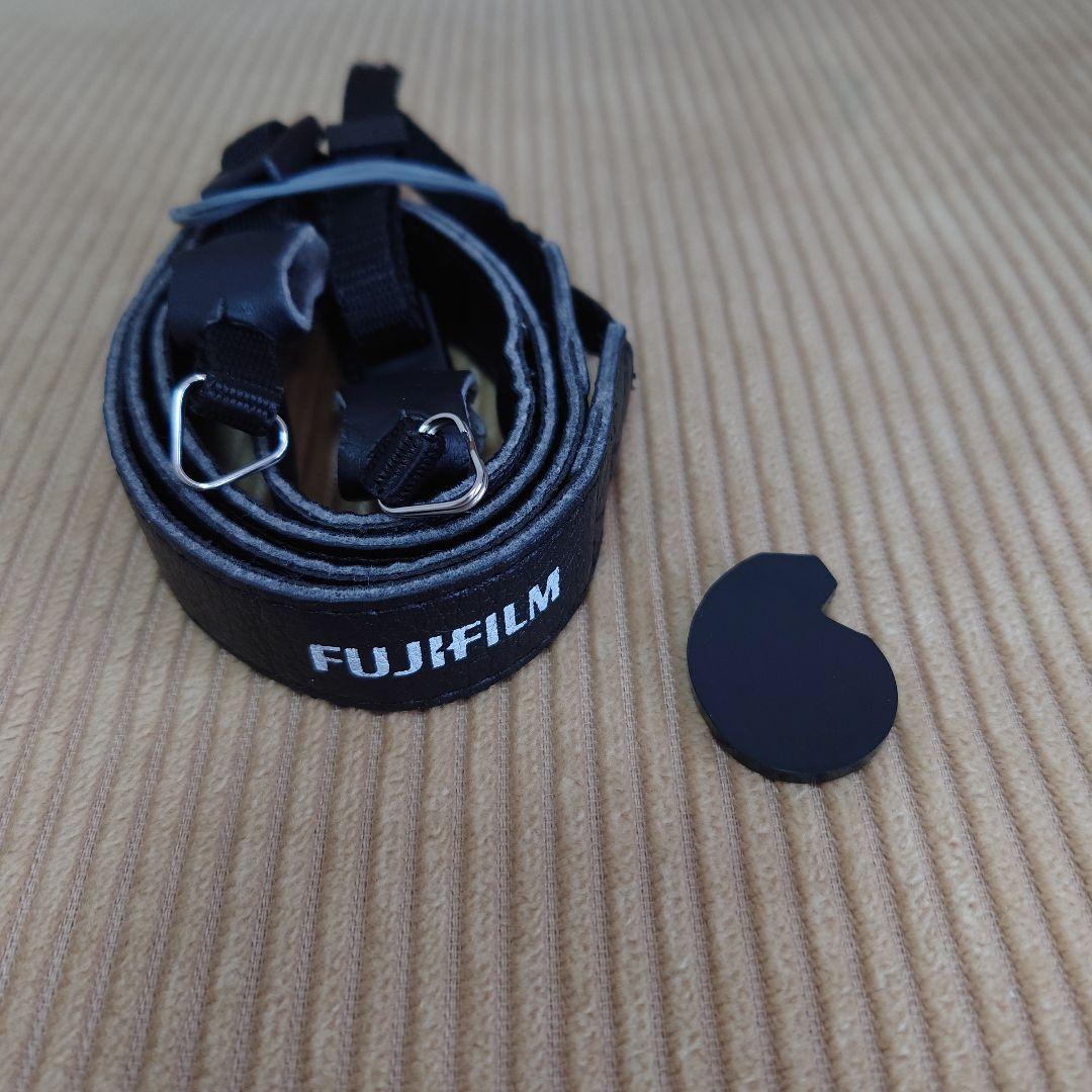 Fujifilm X-T10 ミラーレス一眼 本体とTTArtisanレンズ