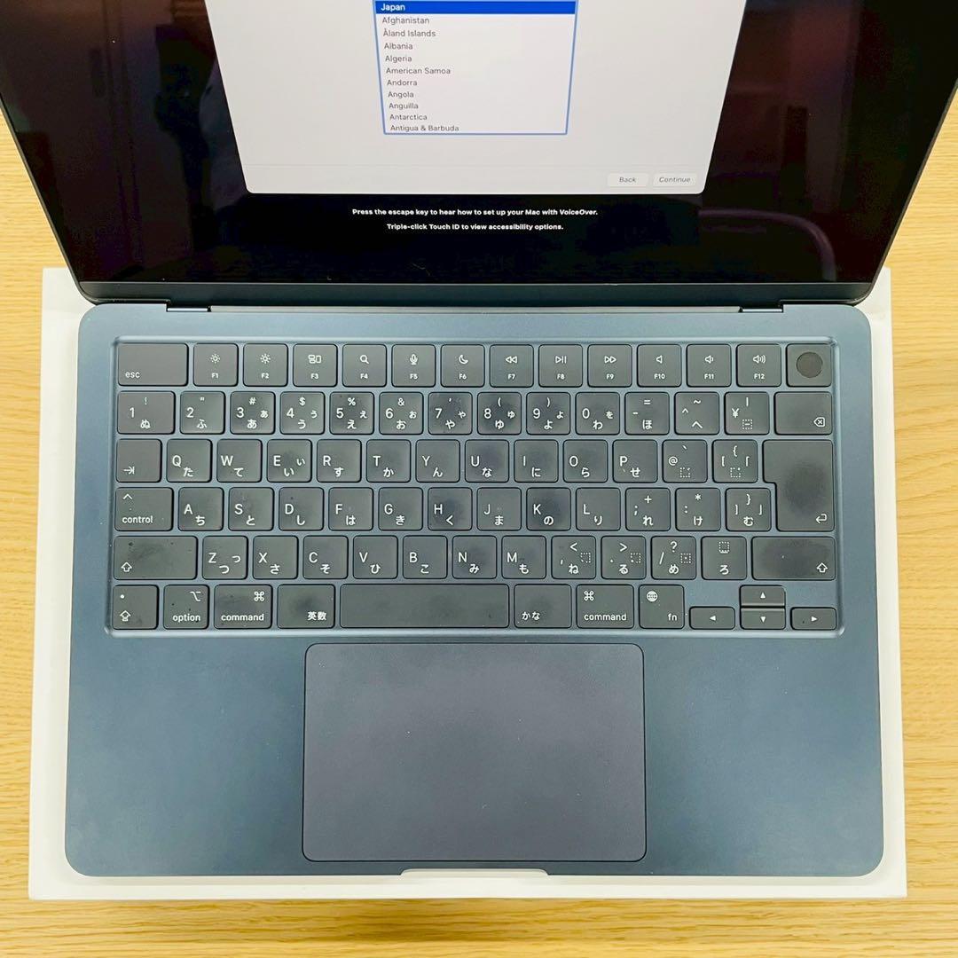 MacBook Air 13インチ 2022 M2 8GB 256GB