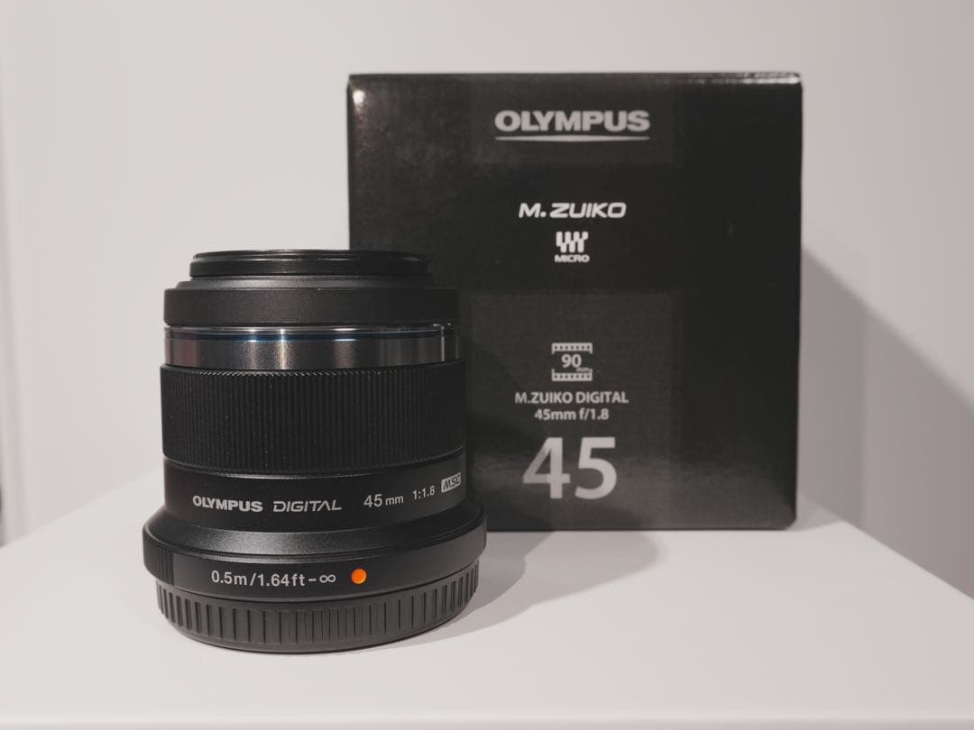 OLYMPUS M.ZUIKO DIGITAL 45mm F/1.8 レンズ
