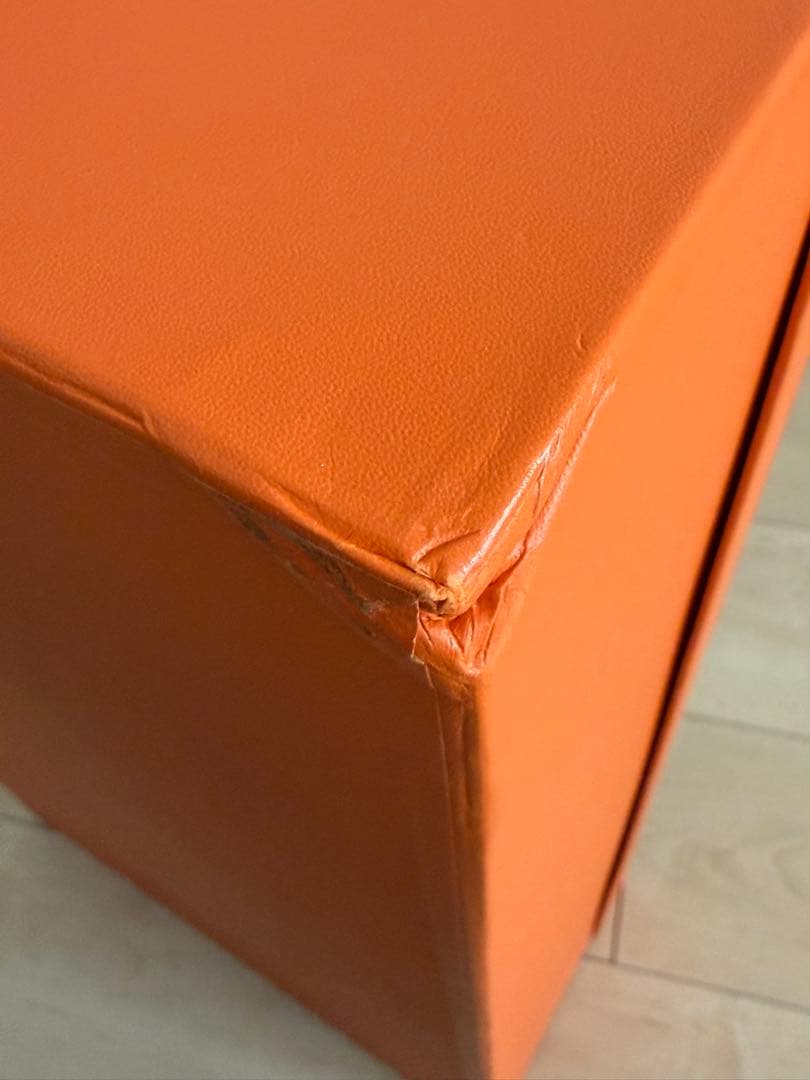 LOUIS VUITTONのハンガー＆HERMES ボックス