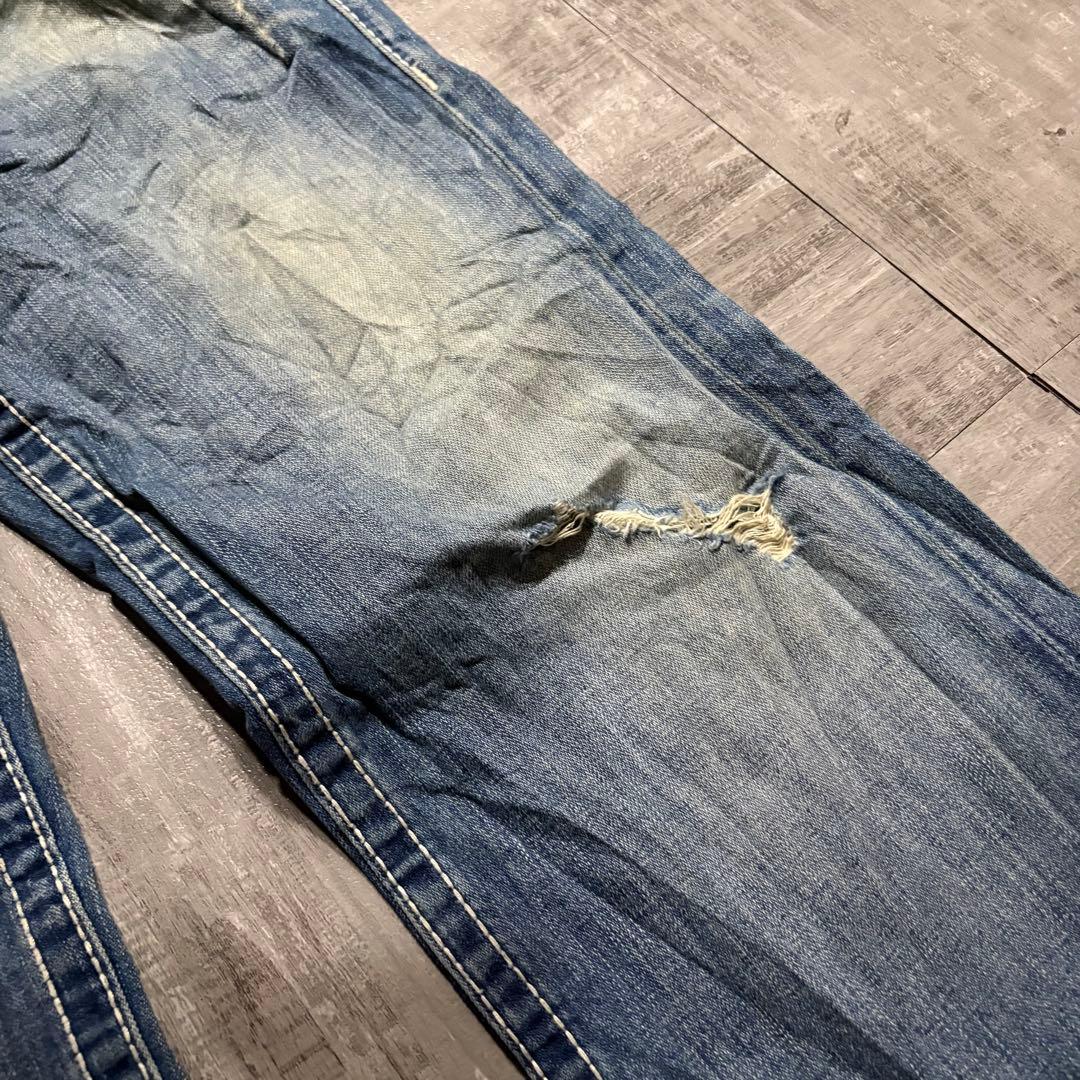 TRUE RELIGION bobby big t 白ステッチ　刺繍　USA