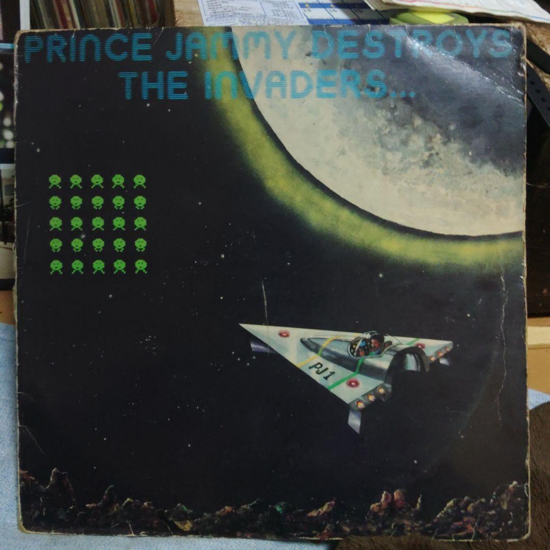 t*8様 PRINCE JAMMY DESTROYS THE INVADERS.