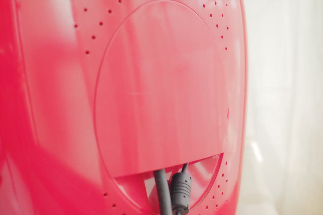 リンゴ型テレビ　ブラウン管　hannspree スペースエイジ　レトロポップ