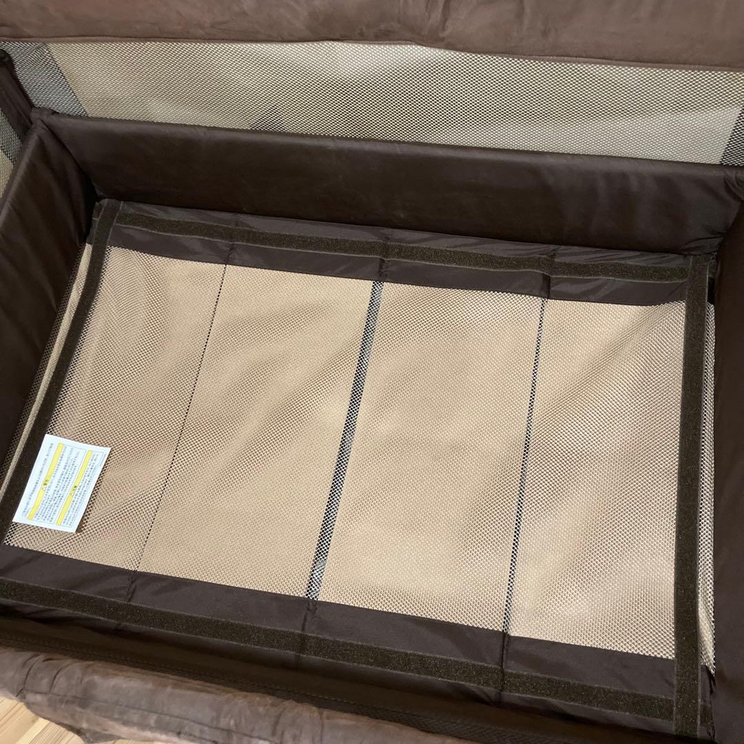 Aprica ココネルエアープラス ベビーベッド ブラウン 洗えるマット