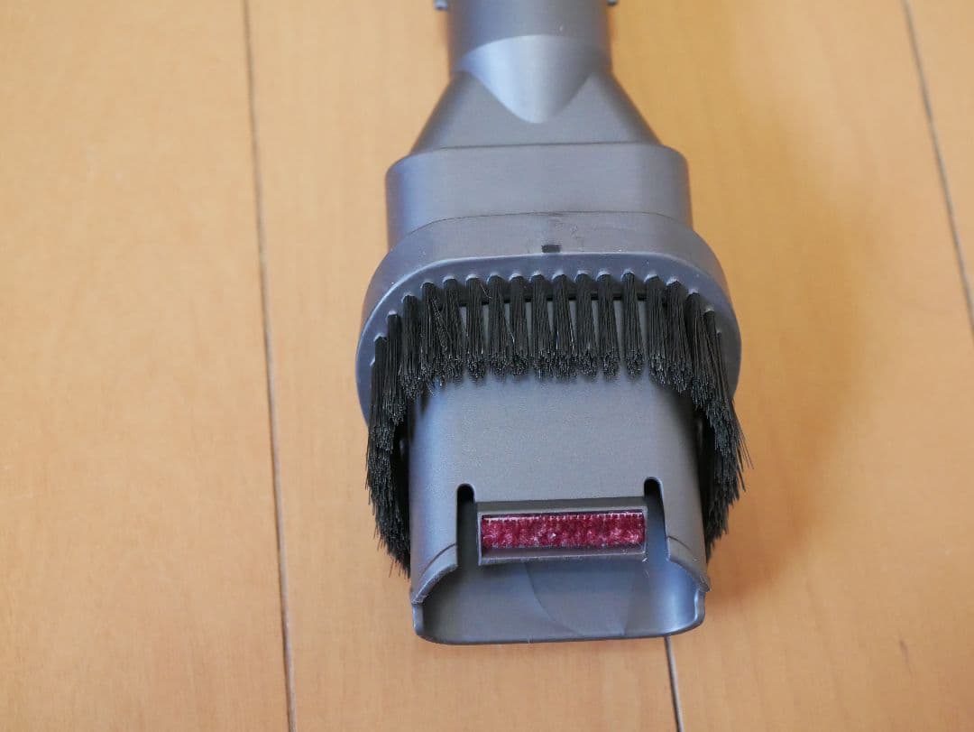 Dyson SV18デジタルスリム本体+ツール2