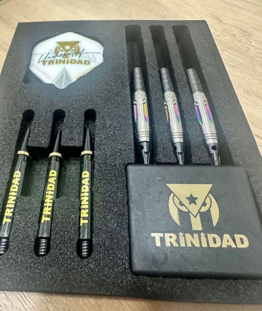 AKARI LEGACY(アカリ レガシー) 大城明香利選手モデル