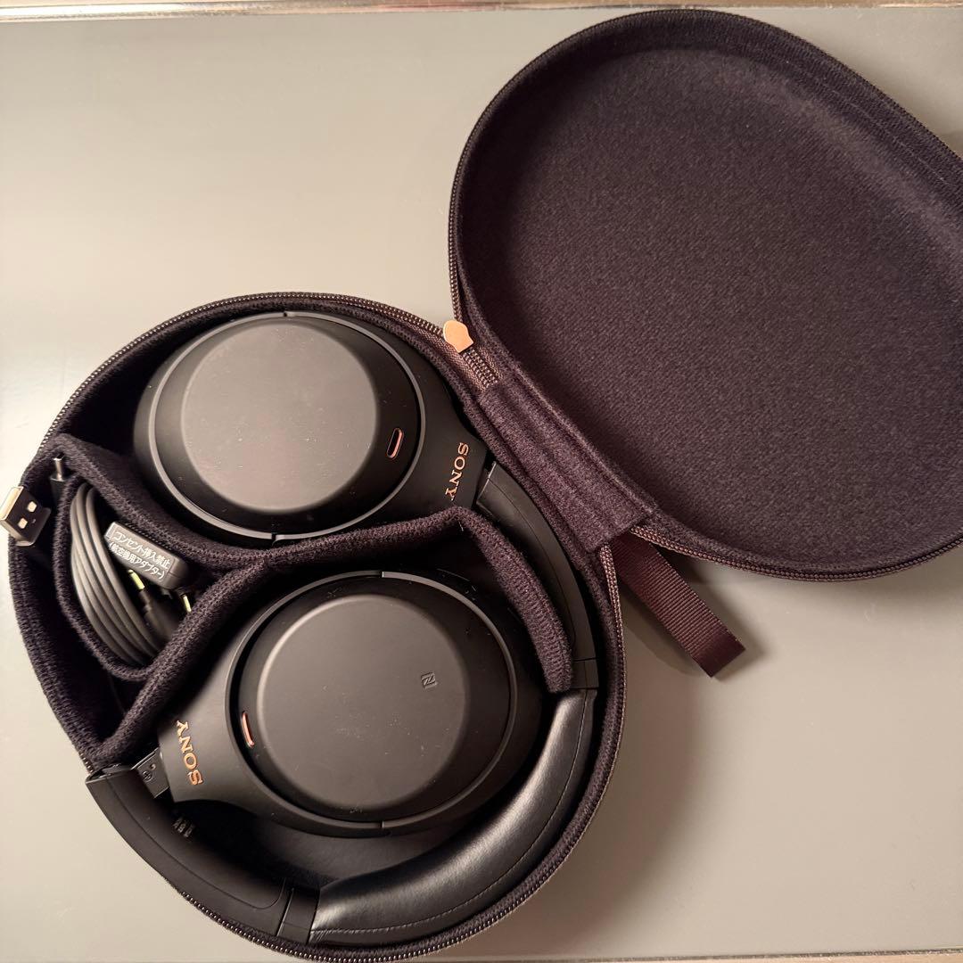ソニー　WH-1000XM4 ほぼ未使用