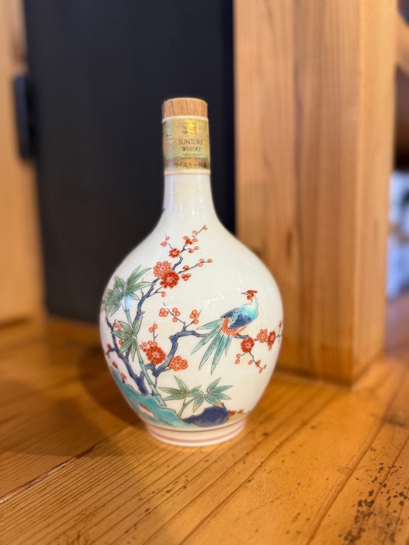 【箱あり/未開封】サントリー ウイスキー エクセレンス有田焼ボトル　720ml