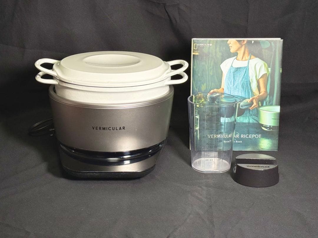 【美品・即発送】VERMICULAR RICEPOT 5合　シーソルトホワイト