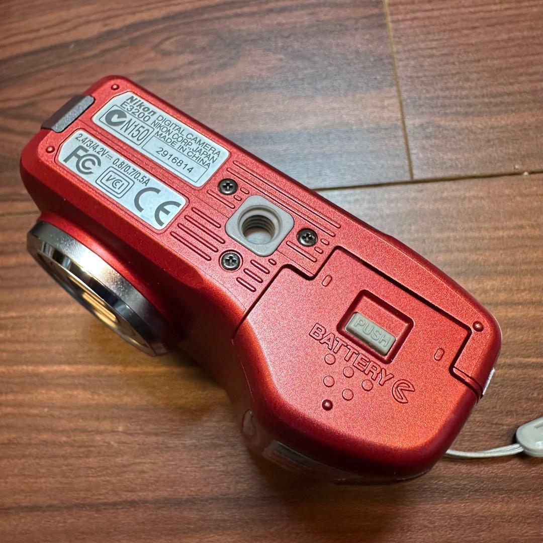 Nikon COOLPIX 3200 デジカメ 5322